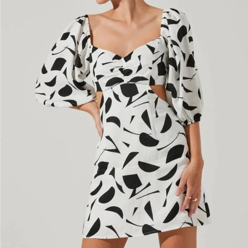ASTR The Label black and white abstract linen dress, NWT size L